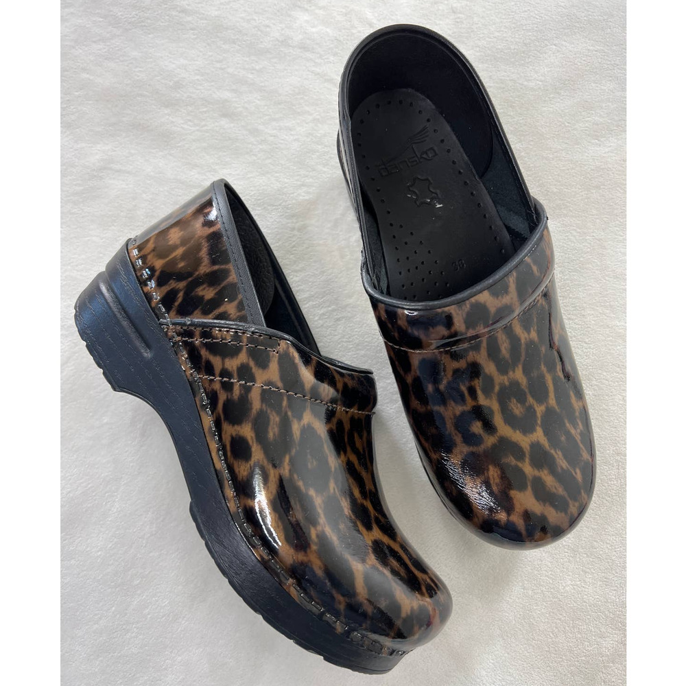 Dansko Cleopatra Style Clogs Leopard Animal Big Cat Professional Nursing Shoes